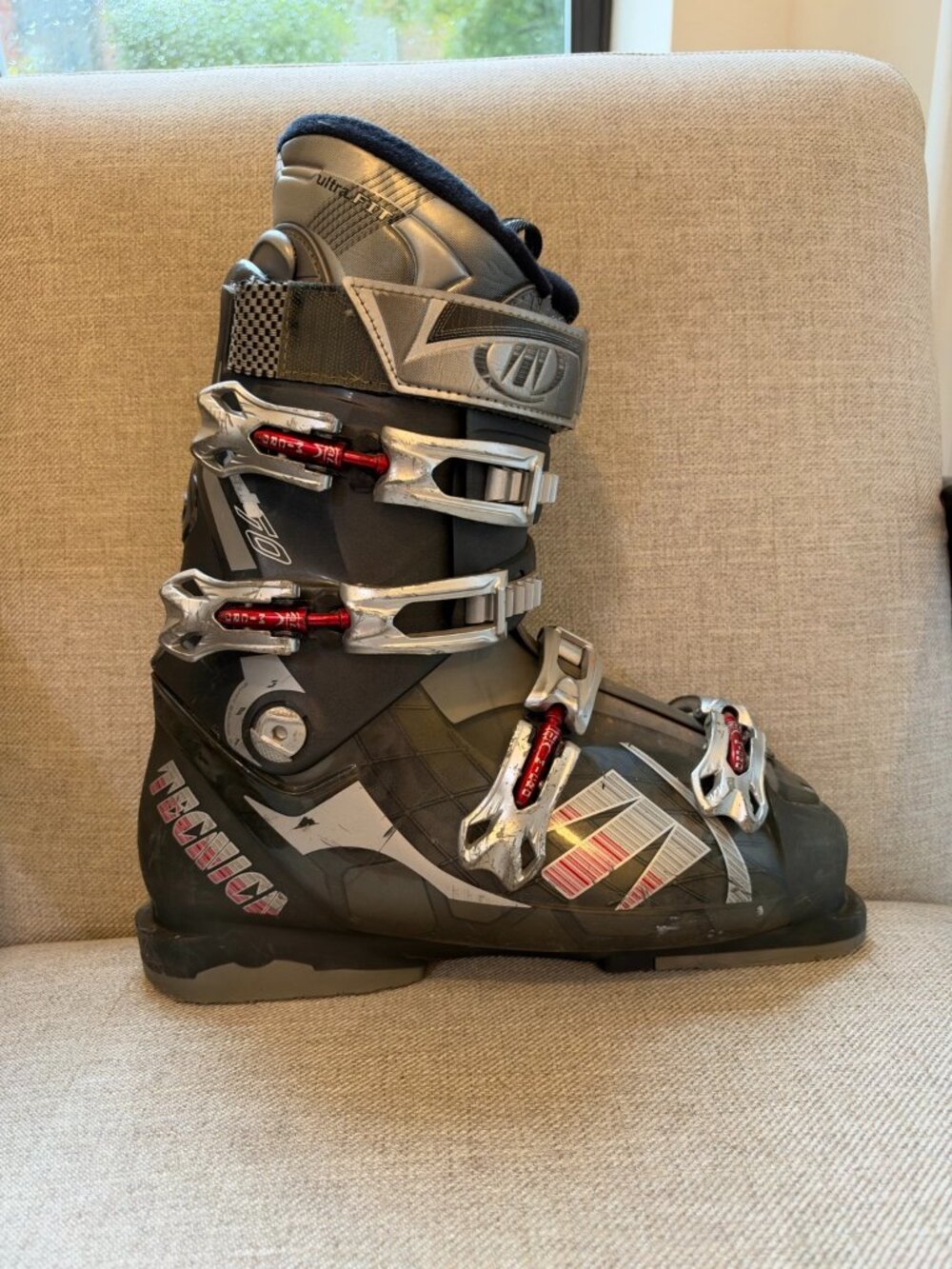Tecnica Vento 6 UltraFit Men’s Ski Boots 27/27.5 315mm